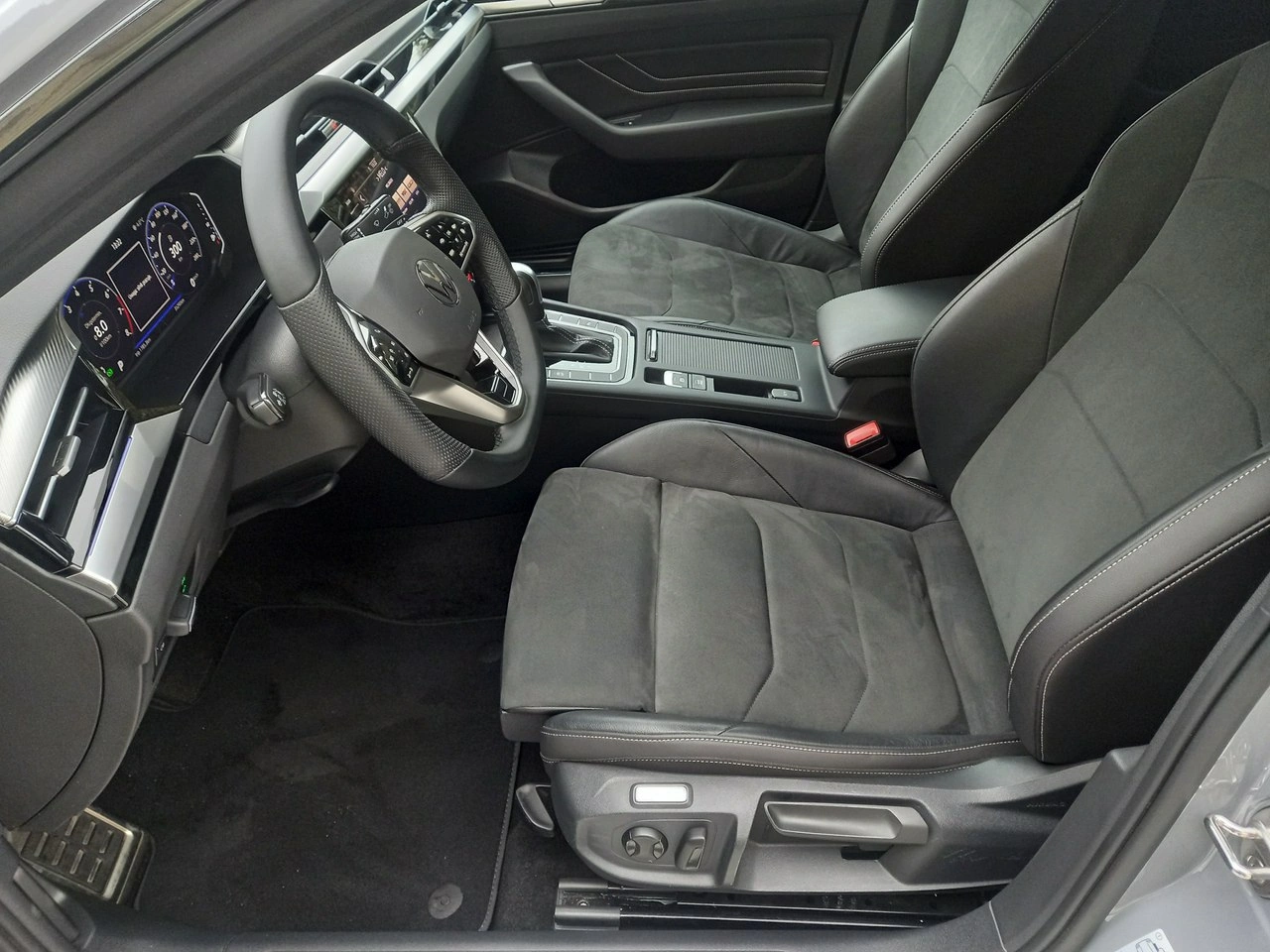 Volkswagen Arteon - Zdjęcie 30