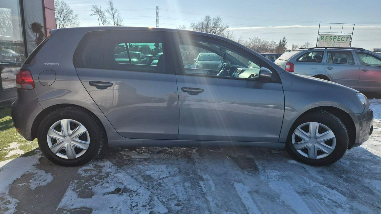 Volkswagen Golf - Zdjęcie 4