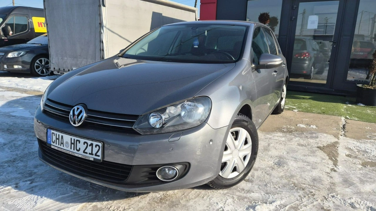 Volkswagen Golf - Główne zdjęcie