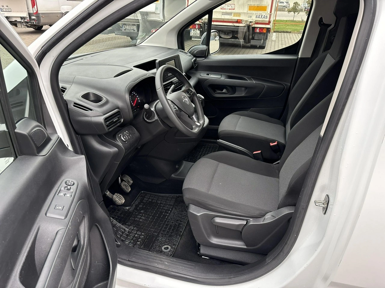 Opel Combo - Zdjęcie 9