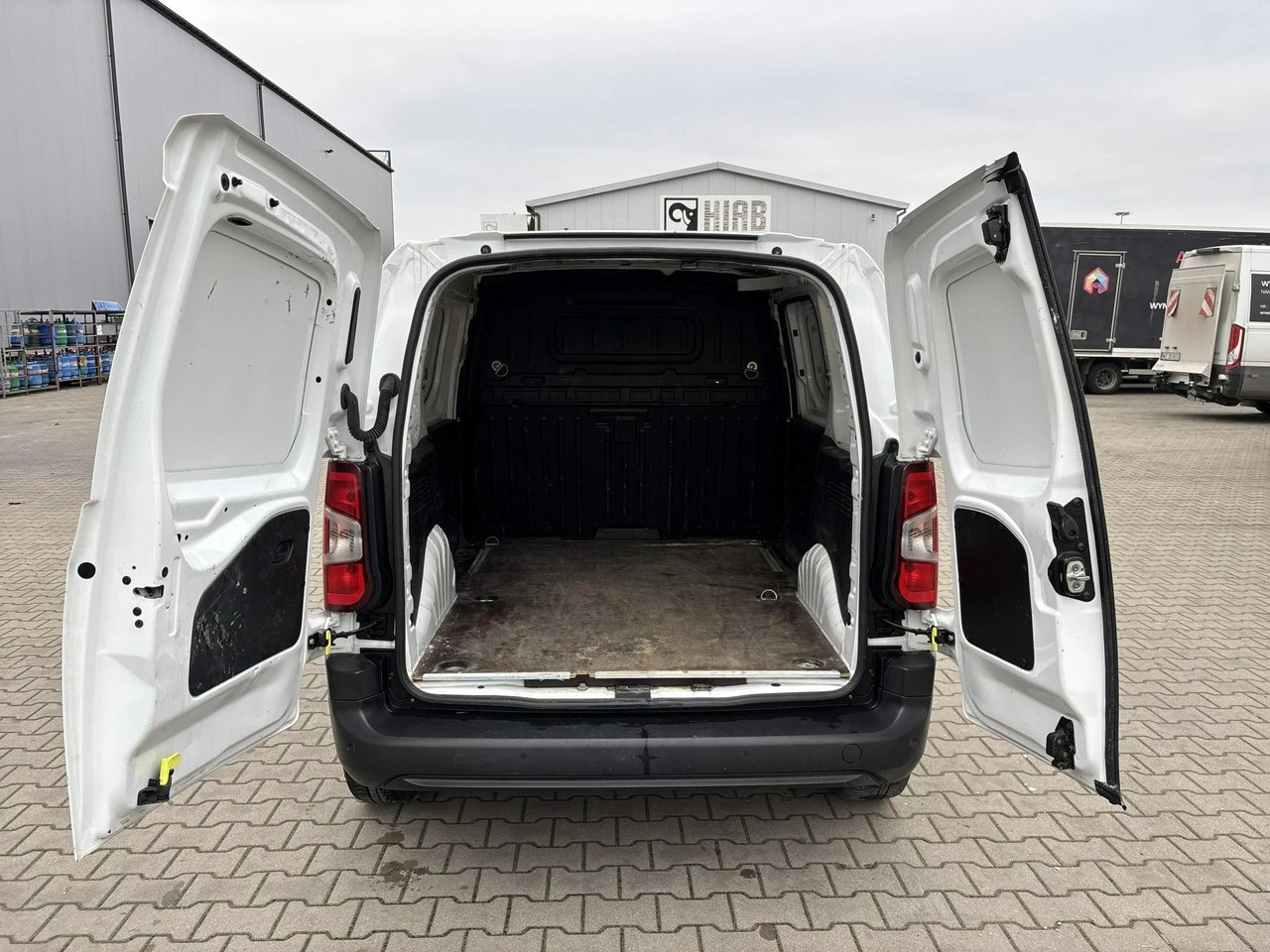 Opel Combo - Zdjęcie 11