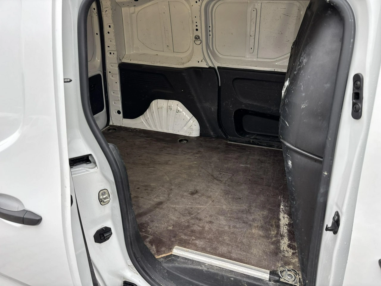 Opel Combo - Zdjęcie 12