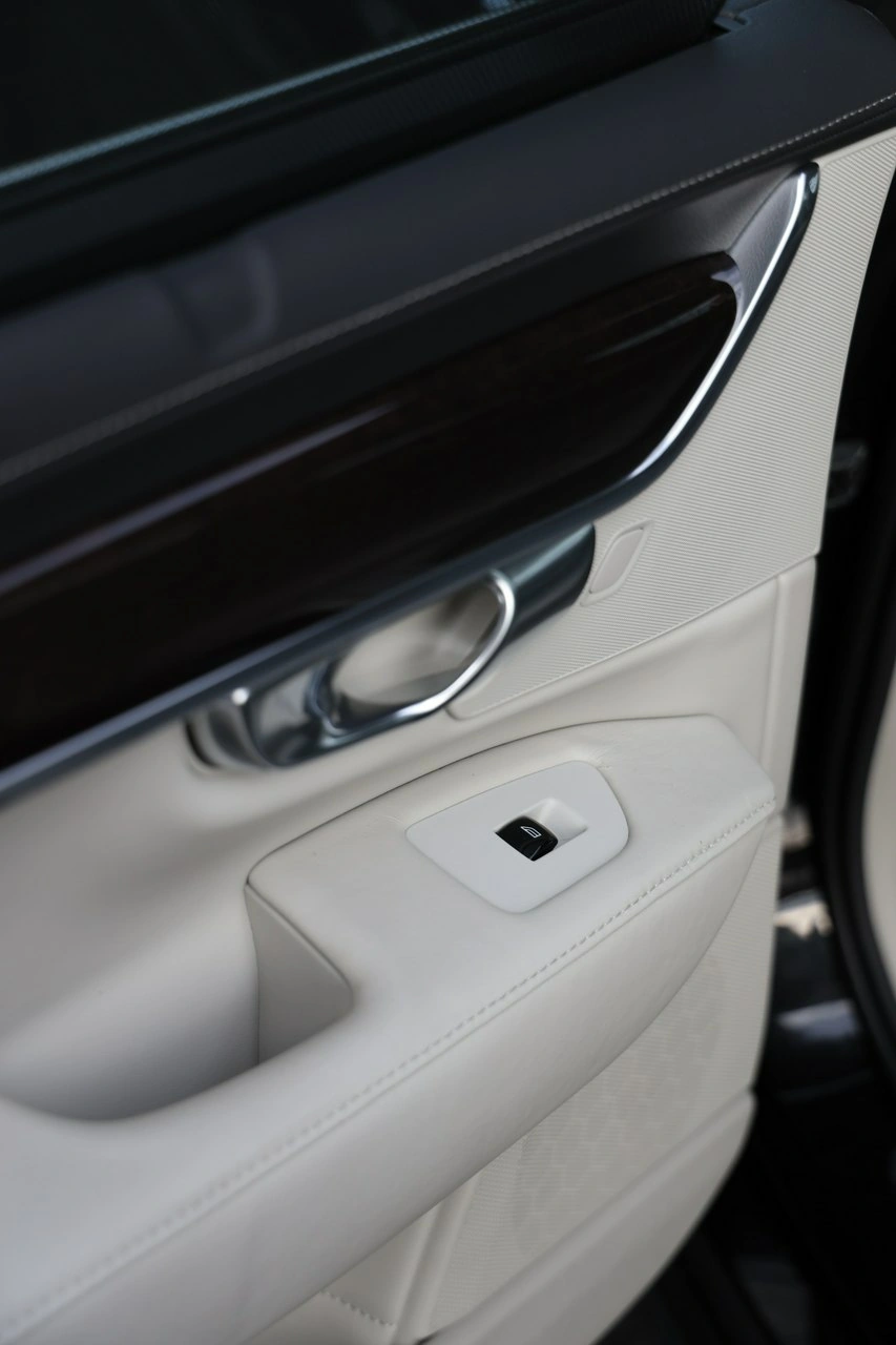 Volvo S90 - Zdjęcie 29