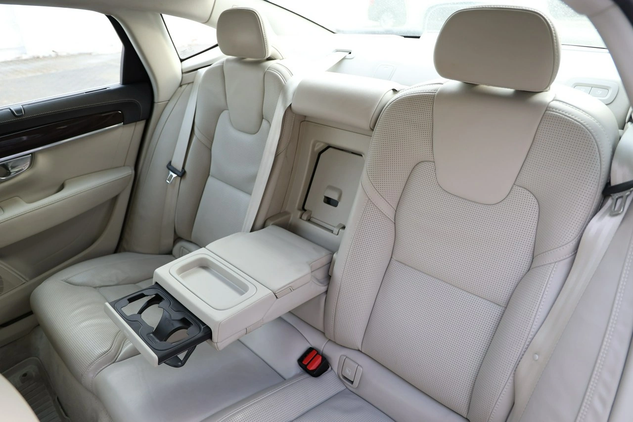Volvo S90 - Zdjęcie 31