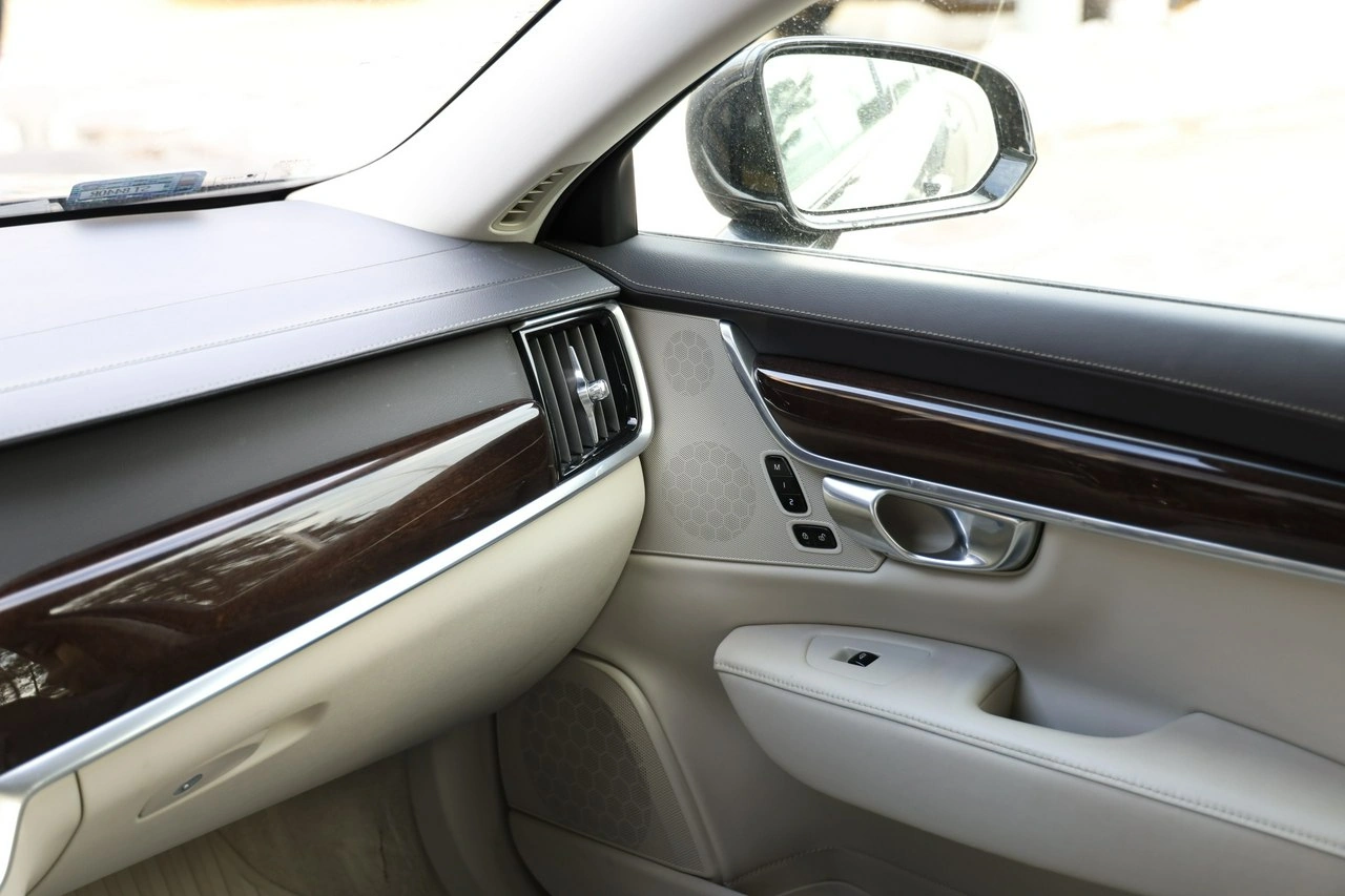 Volvo S90 - Zdjęcie 40