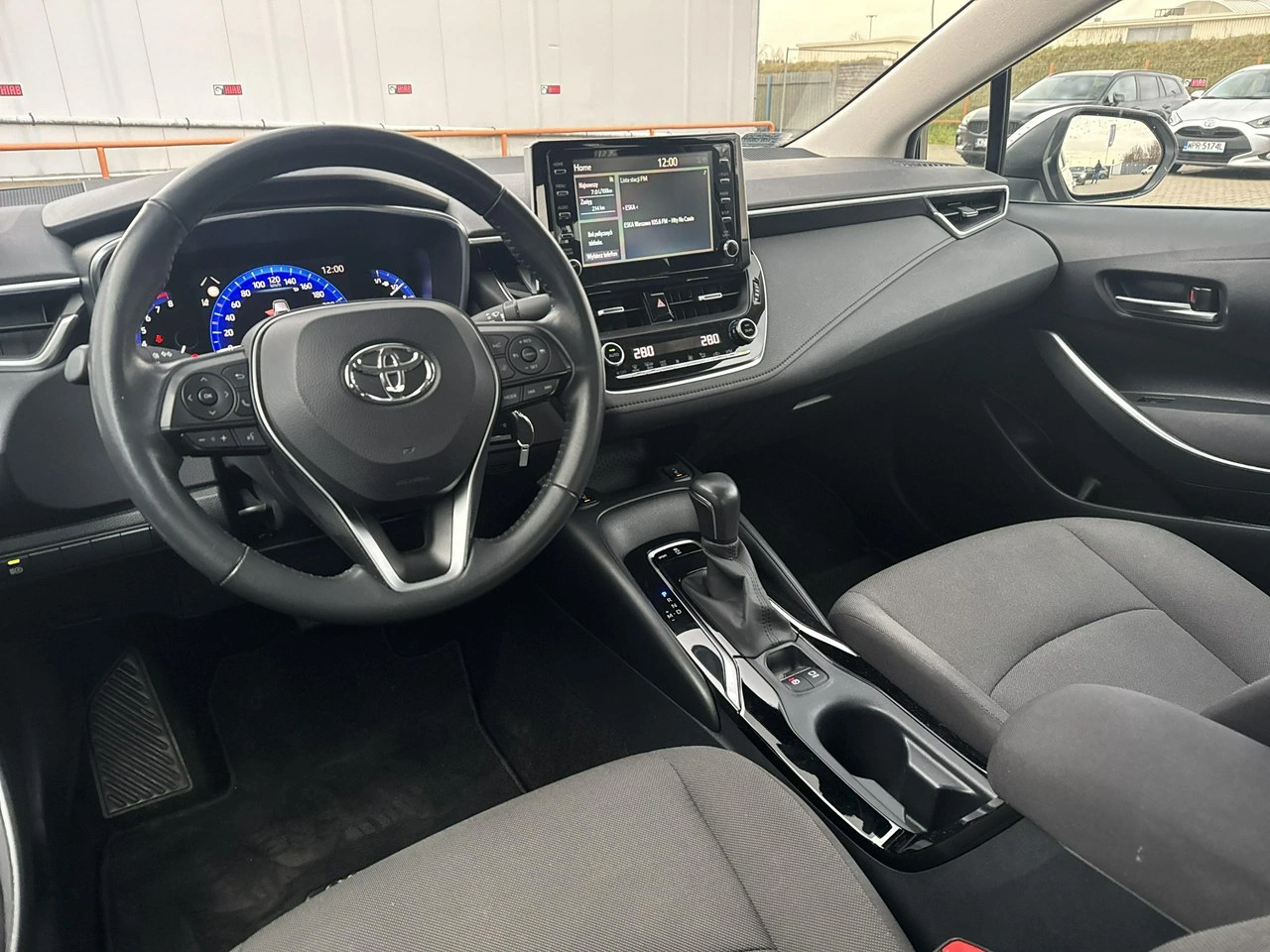 Toyota Corolla - Zdjęcie 12