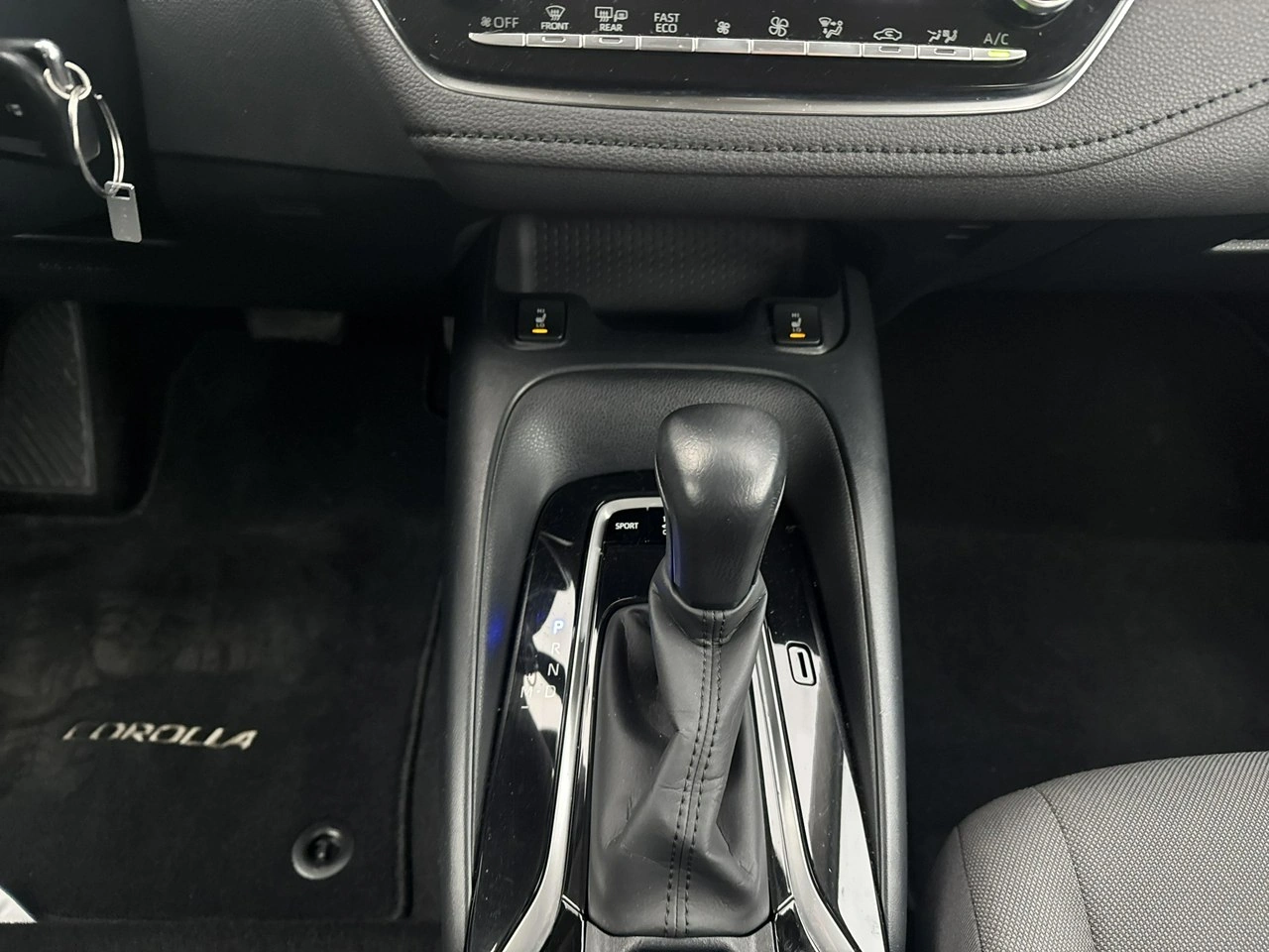 Toyota Corolla - Zdjęcie 23