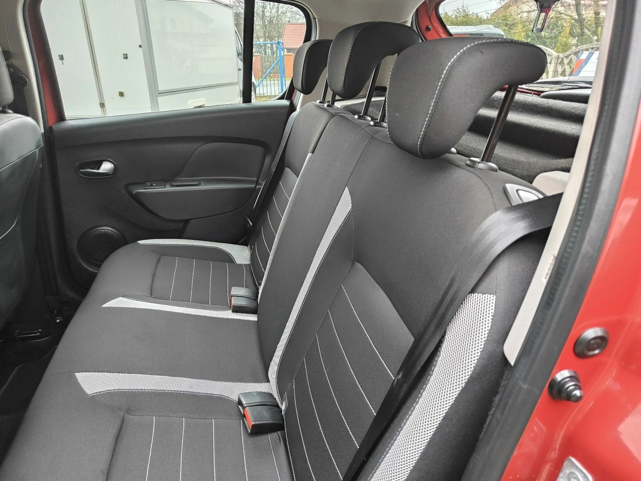 Dacia Sandero Stepway - Zdjęcie 24