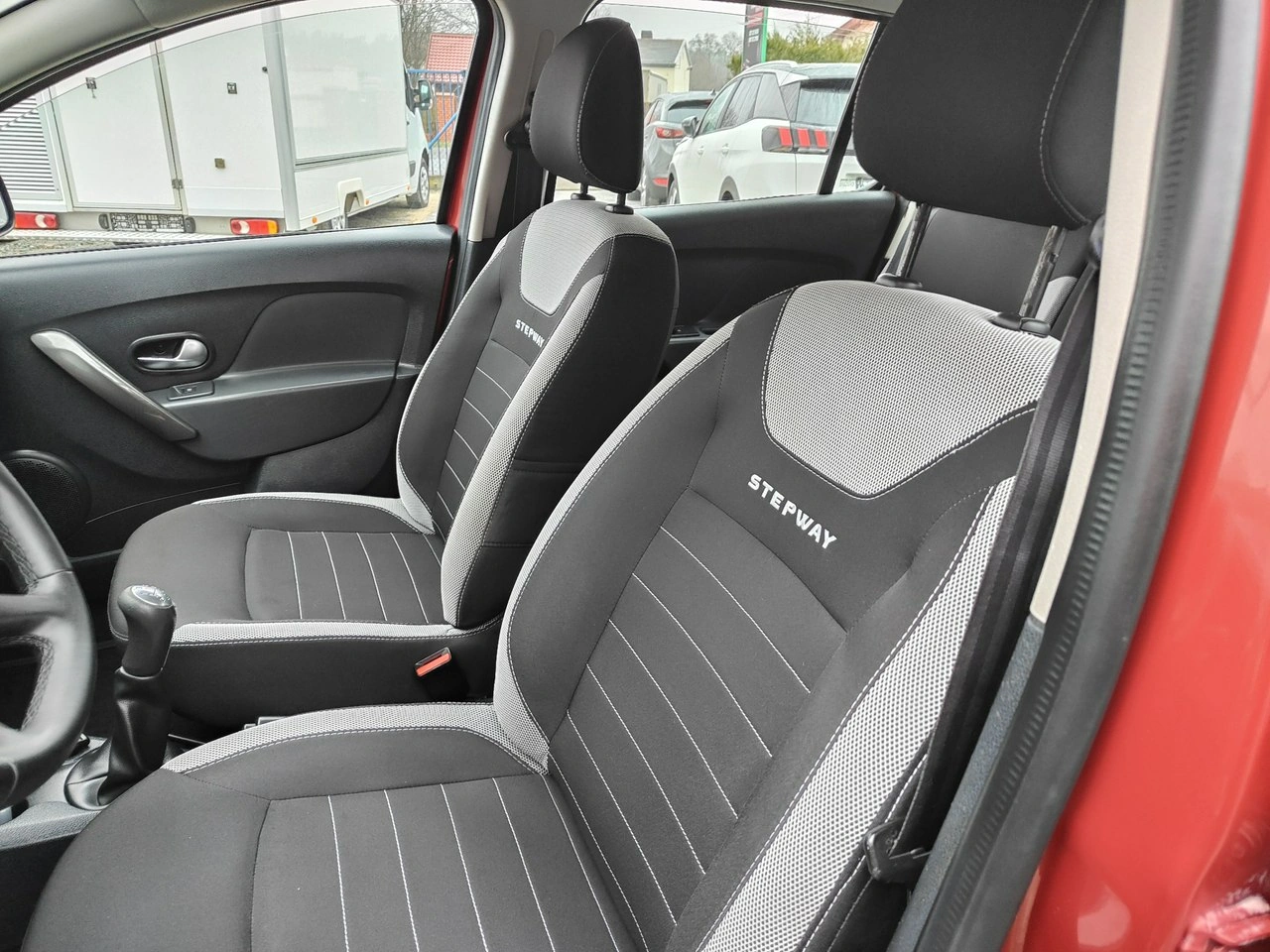 Dacia Sandero Stepway - Zdjęcie 8