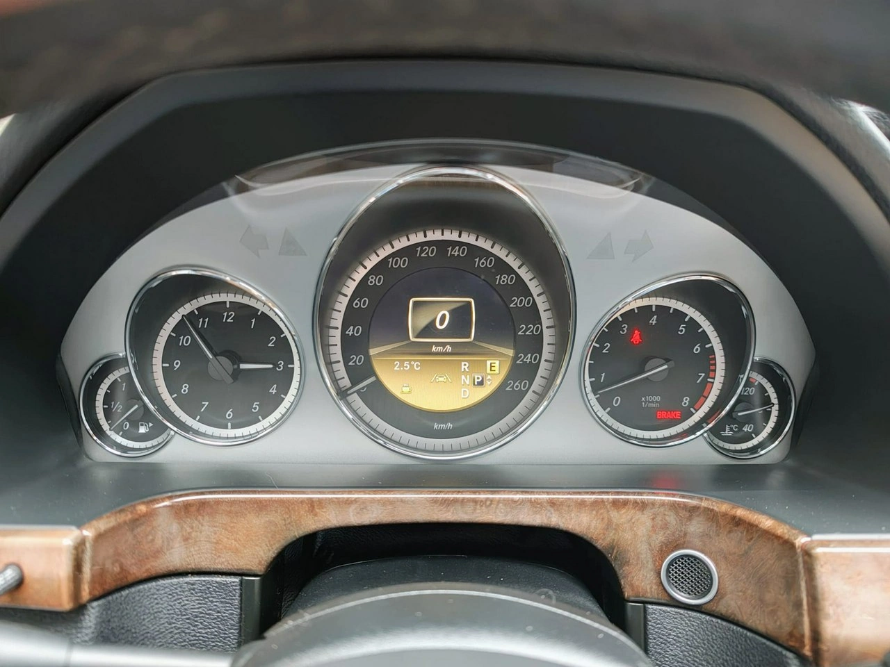 Mercedes E 350 - Zdjęcie 10