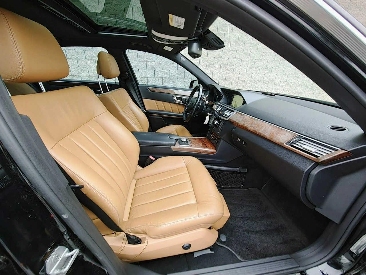 Mercedes E 350 - Zdjęcie 15