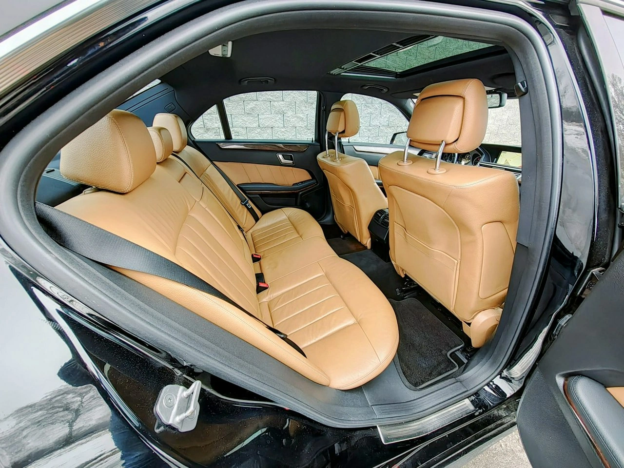 Mercedes E 350 - Zdjęcie 16