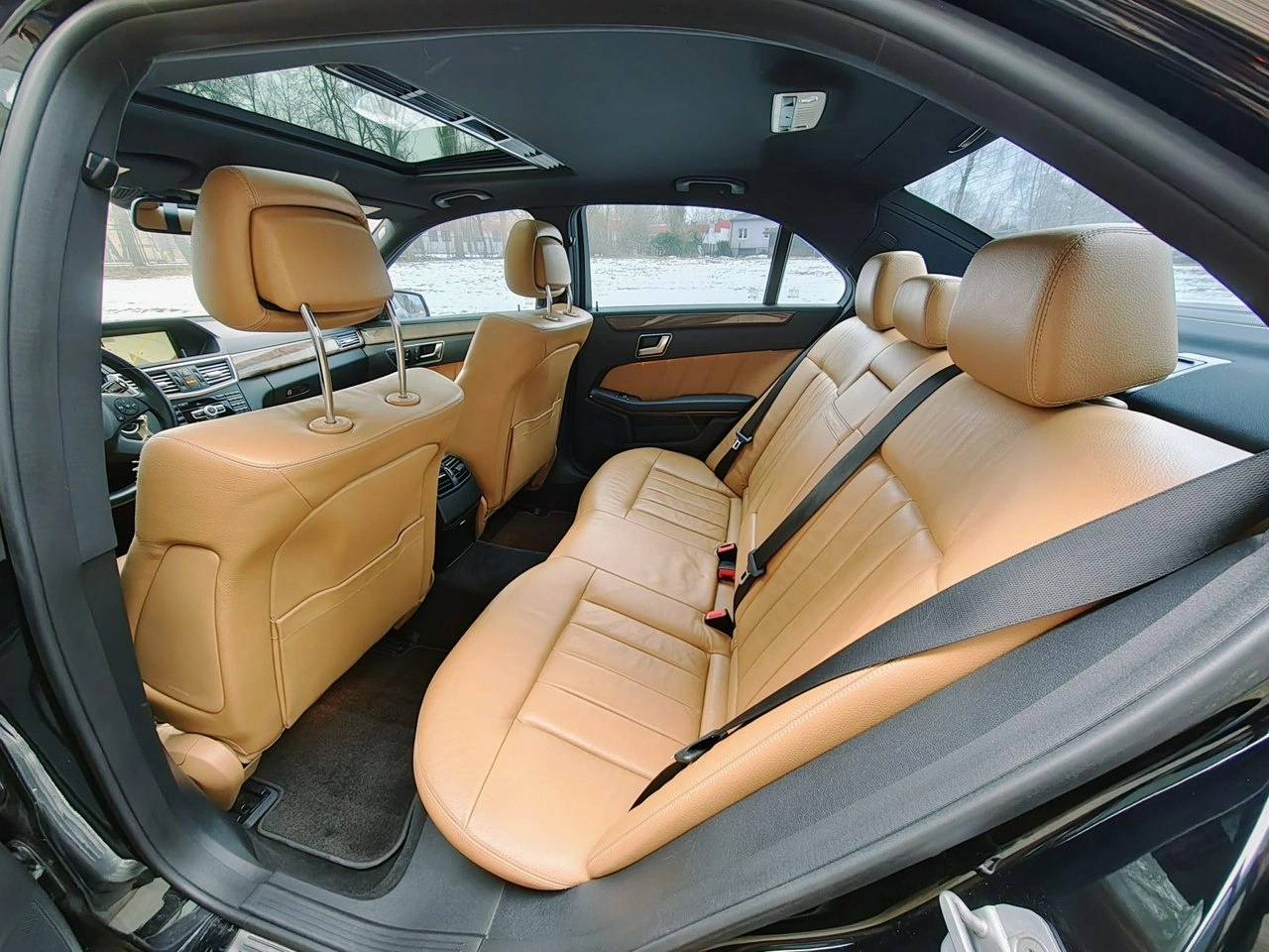 Mercedes E 350 - Zdjęcie 17