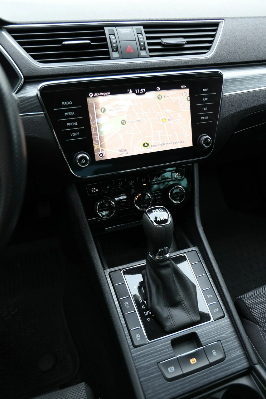 Skoda Superb - Zdjęcie 21