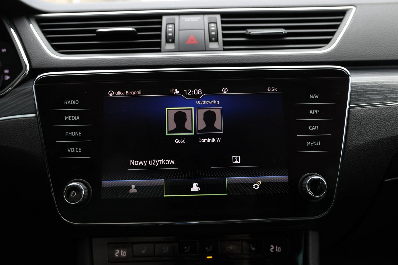 Skoda Superb - Zdjęcie 28