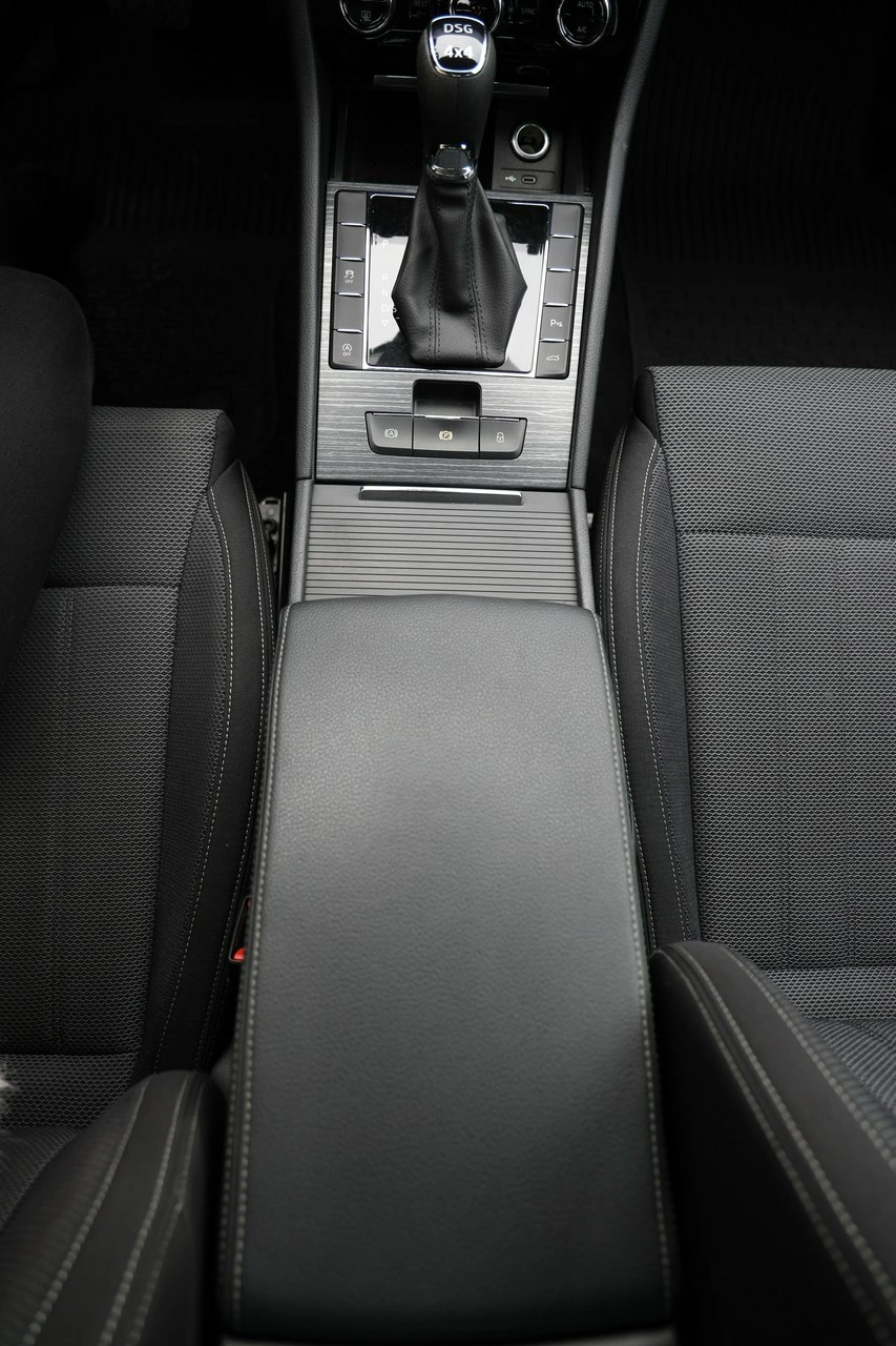 Skoda Superb - Zdjęcie 31