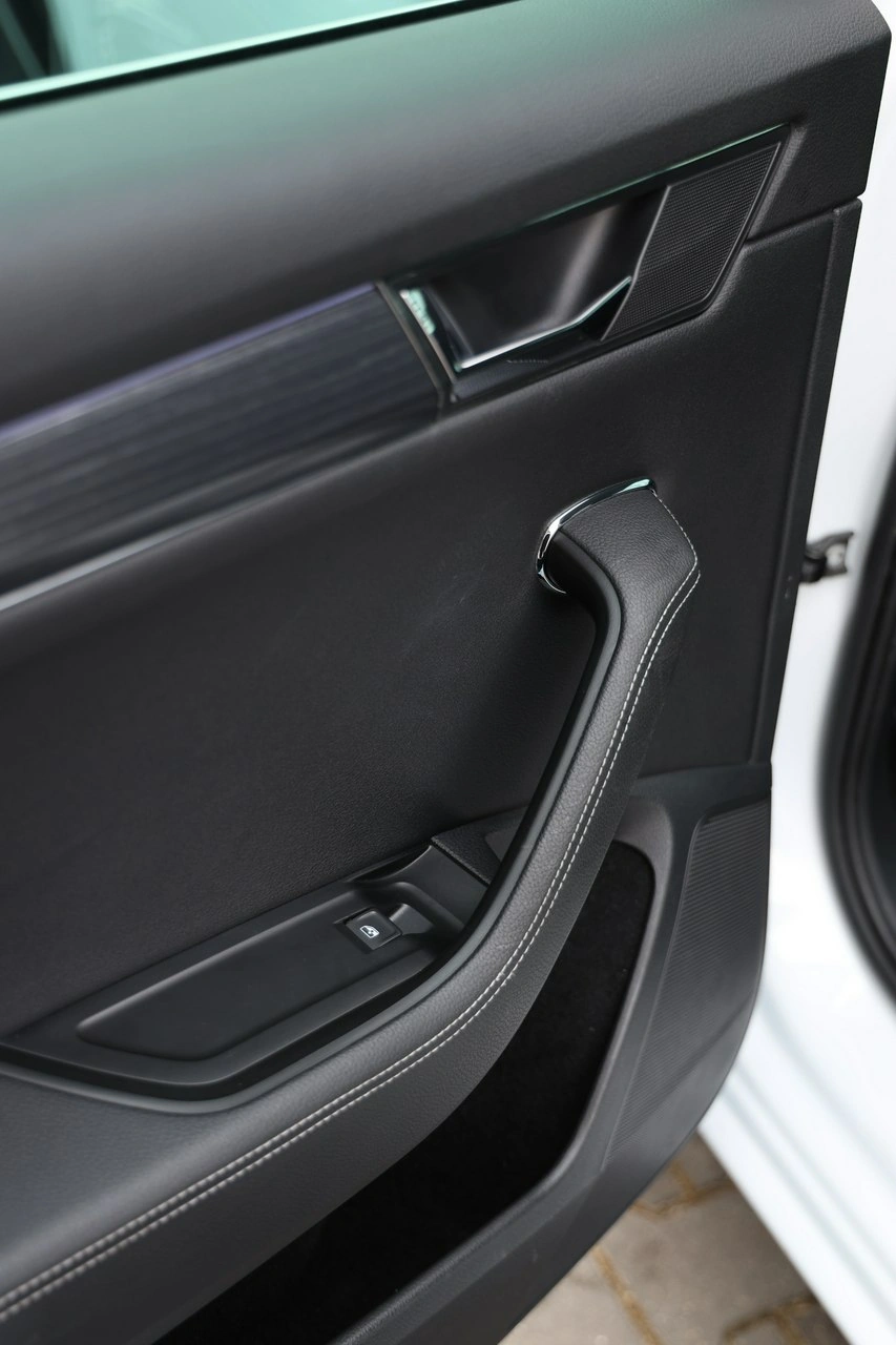 Skoda Superb - Zdjęcie 34