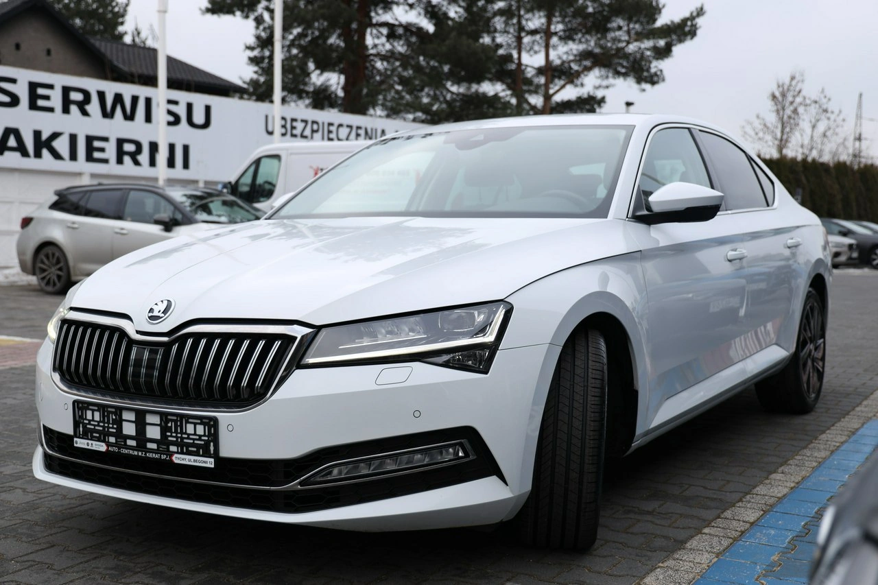 Skoda Superb - Zdjęcie 4