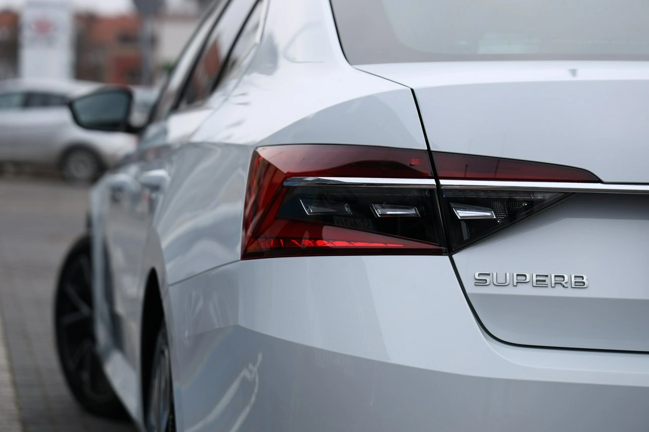 Skoda Superb - Zdjęcie 8