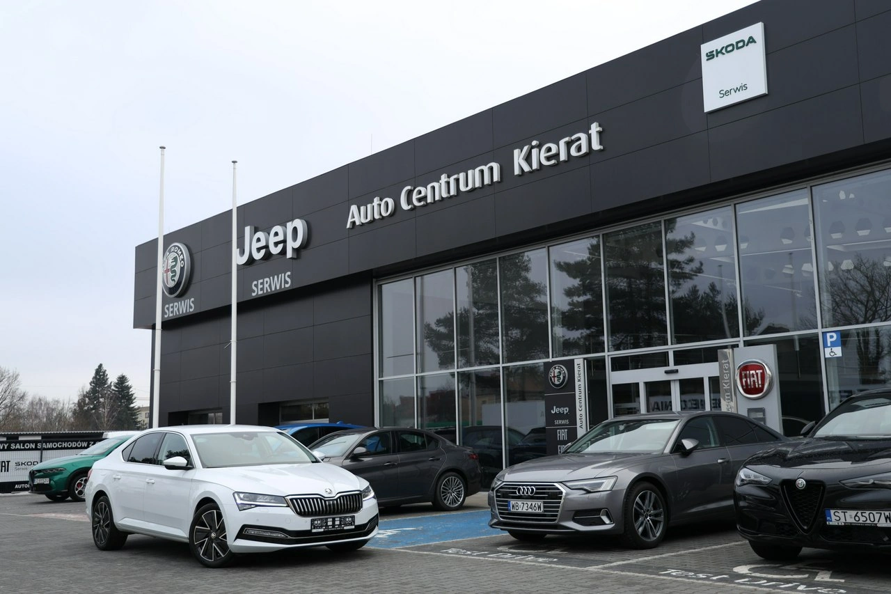 Skoda Superb - Główne zdjęcie