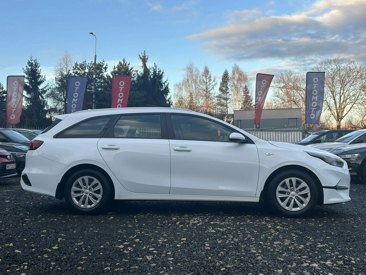 Kia Ceed - Zdjęcie 11