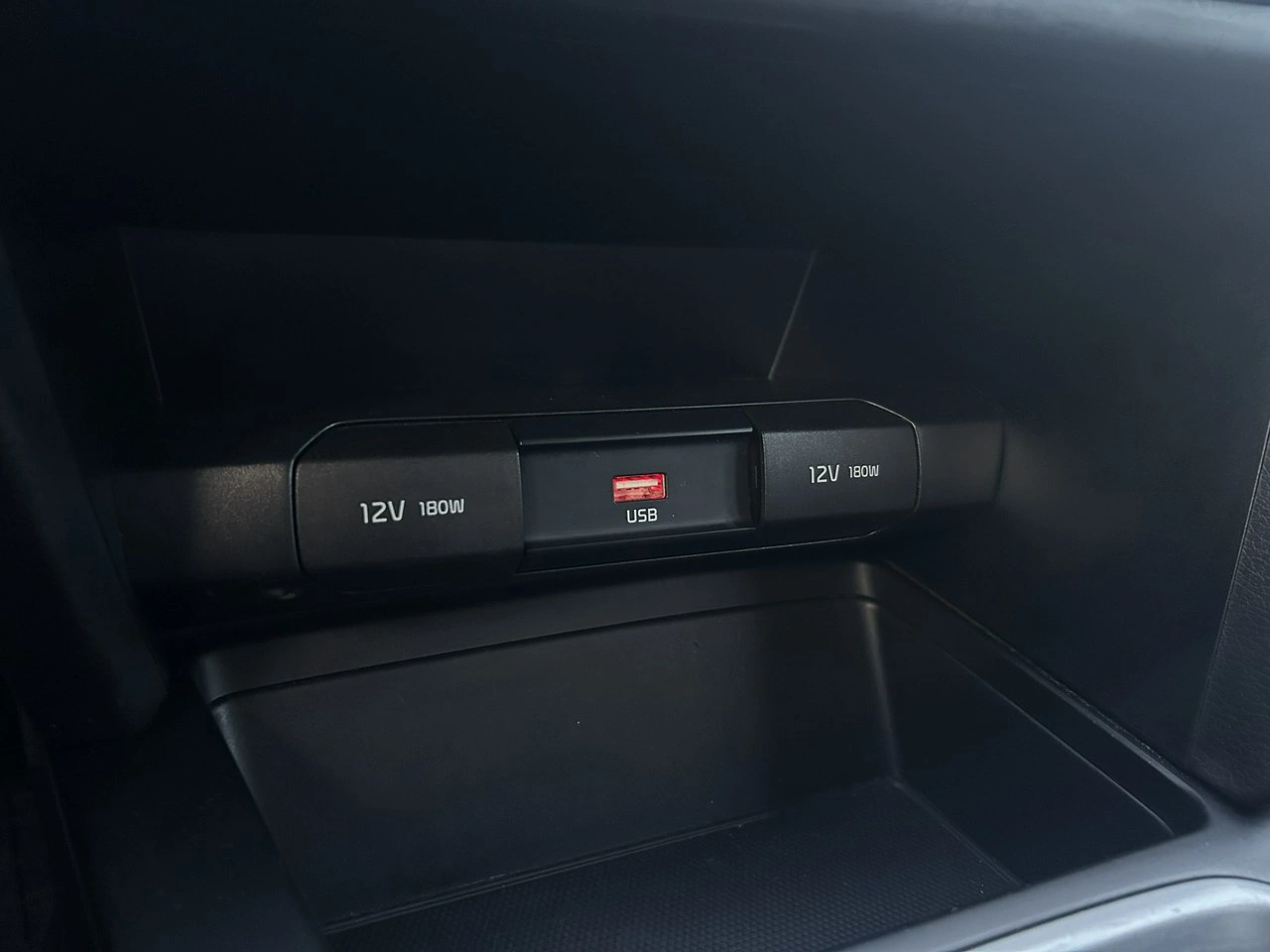 Kia Ceed - Zdjęcie 27