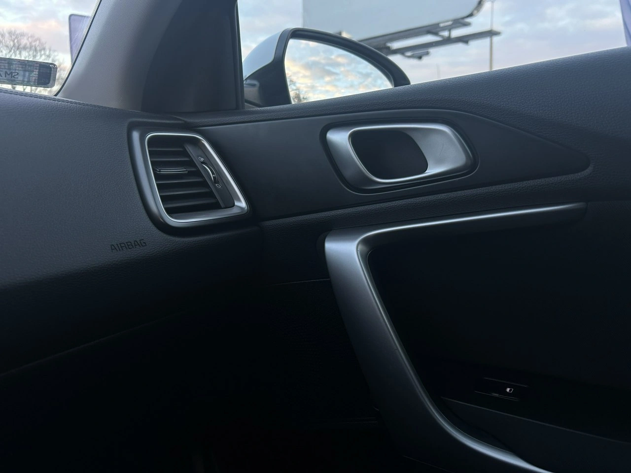 Kia Ceed - Zdjęcie 30