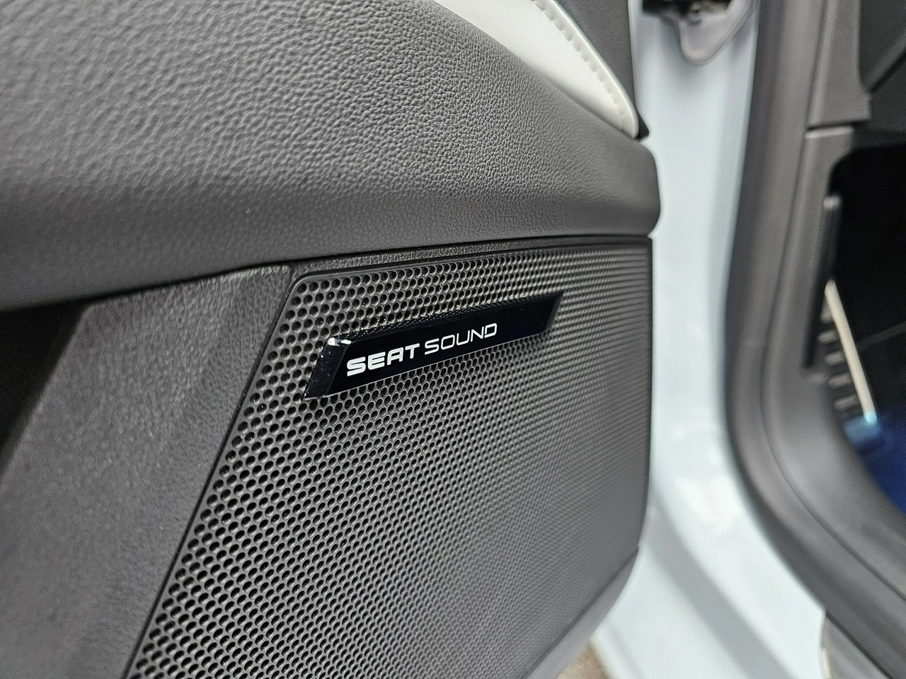 Seat Leon - Zdjęcie 15