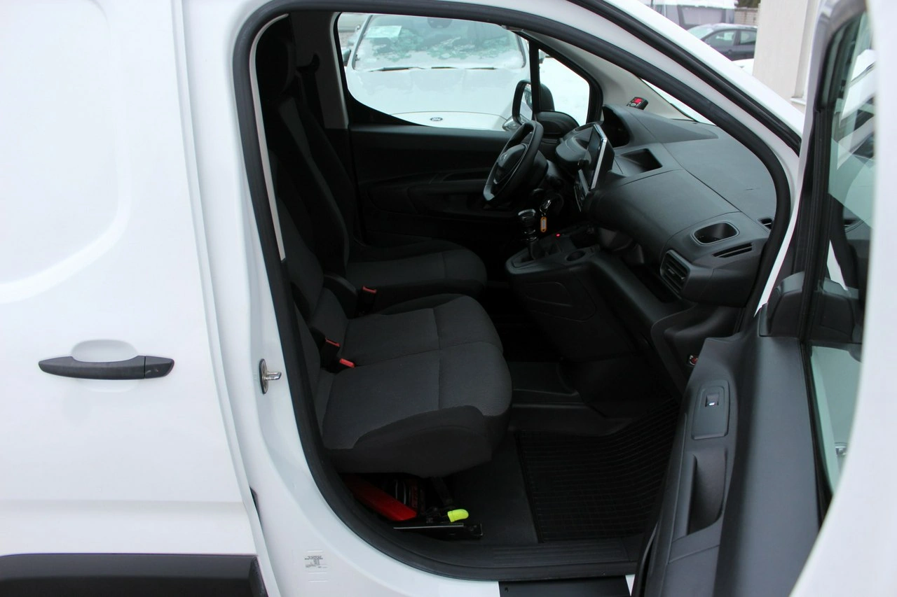 Peugeot Partner - Zdjęcie 12