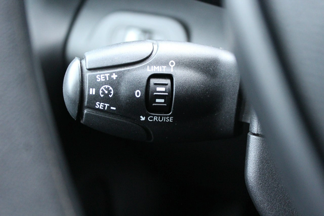 Peugeot Partner - Zdjęcie 19