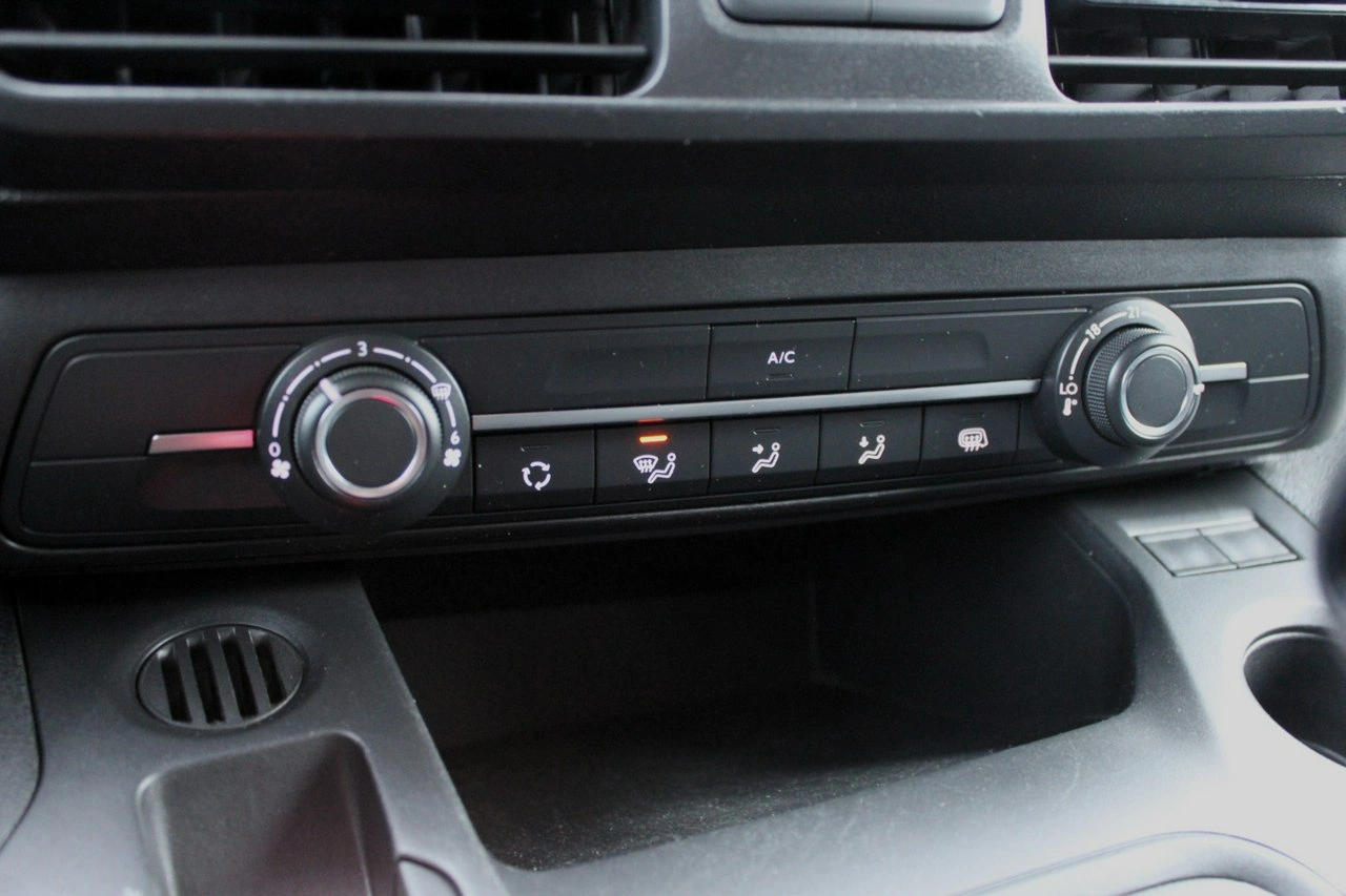 Peugeot Partner - Zdjęcie 20