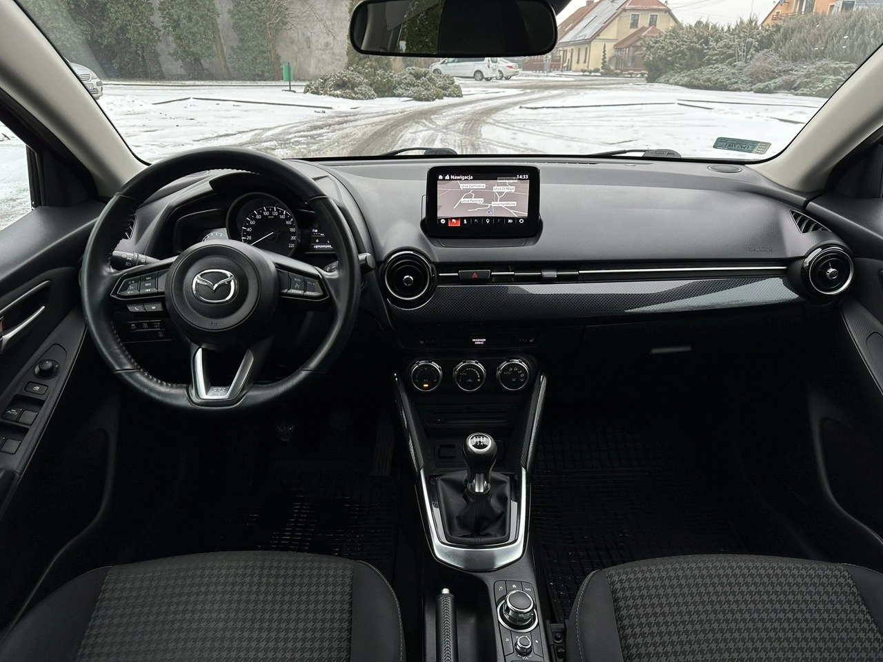 Mazda 2 - Zdjęcie 12