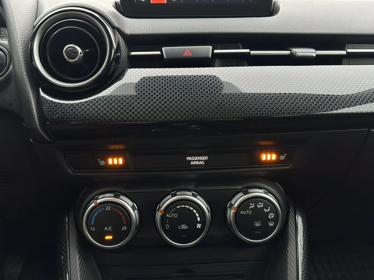 Mazda 2 - Zdjęcie 29