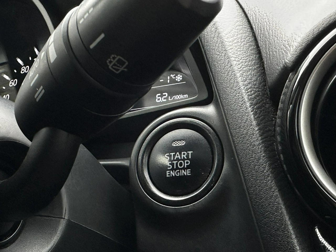 Mazda 2 - Zdjęcie 33