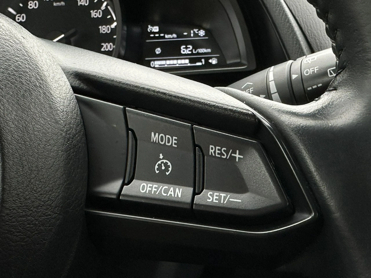 Mazda 2 - Zdjęcie 34