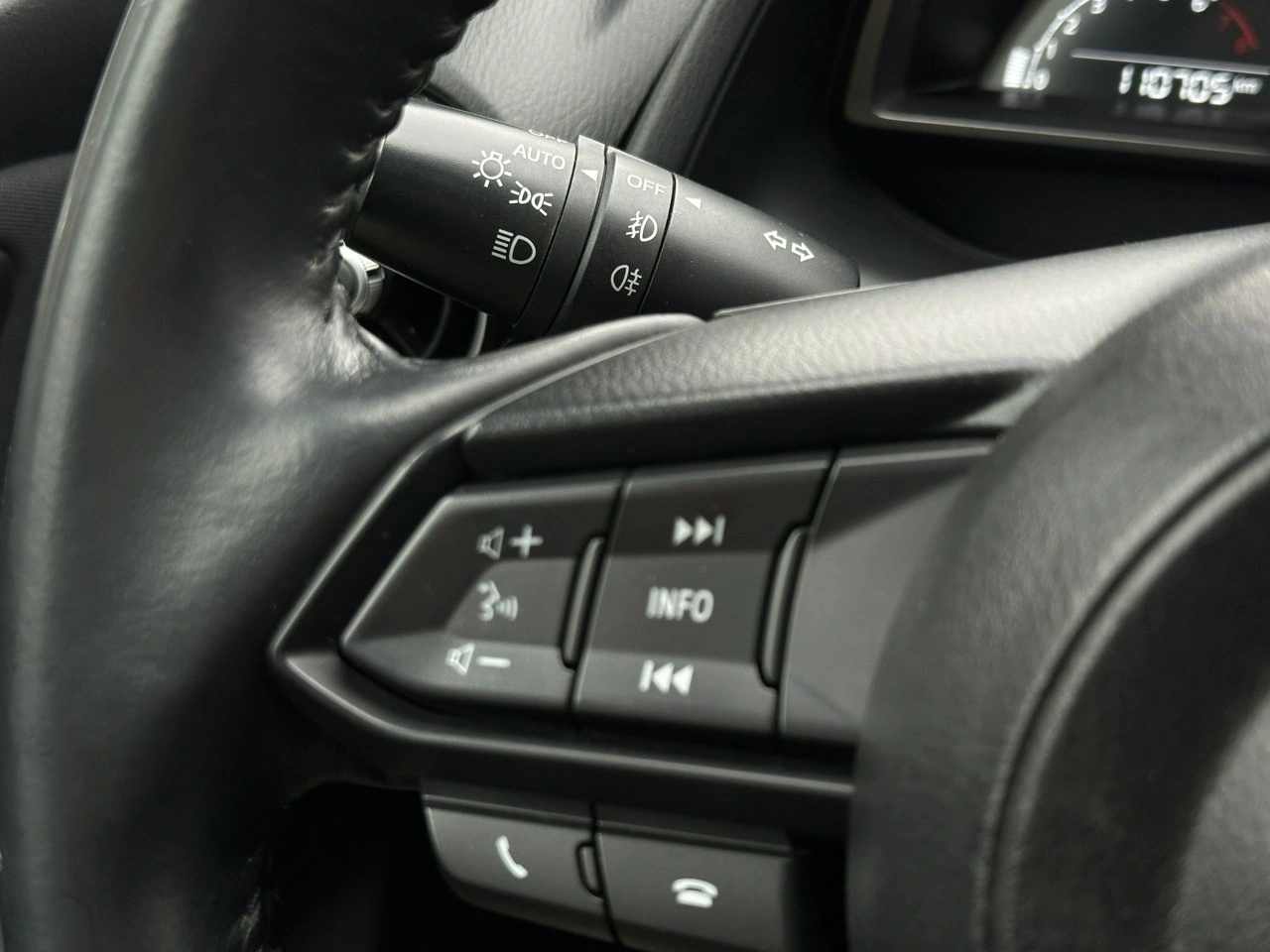 Mazda 2 - Zdjęcie 35