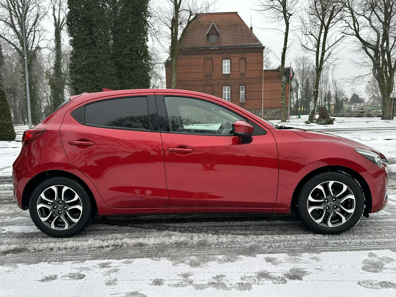 Mazda 2 - Zdjęcie 4