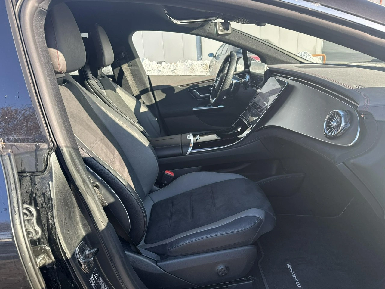 Mercedes EQE - Zdjęcie 19