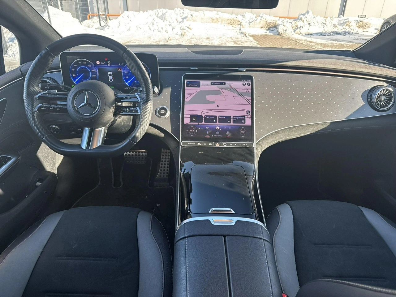 Mercedes EQE - Zdjęcie 21