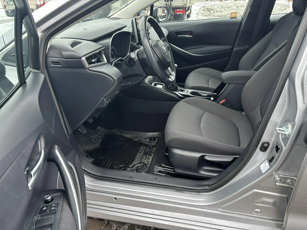 Toyota Corolla - Zdjęcie 10