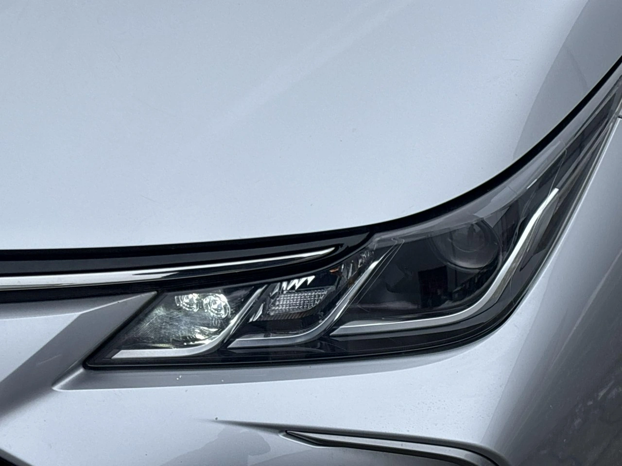 Toyota Corolla - Zdjęcie 8