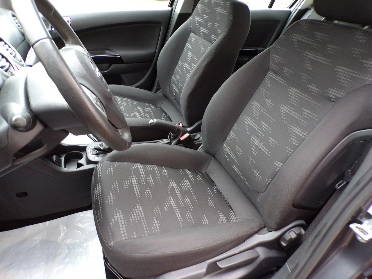 Opel Corsa - Zdjęcie 29