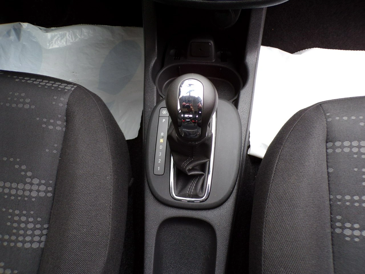 Opel Corsa - Zdjęcie 31