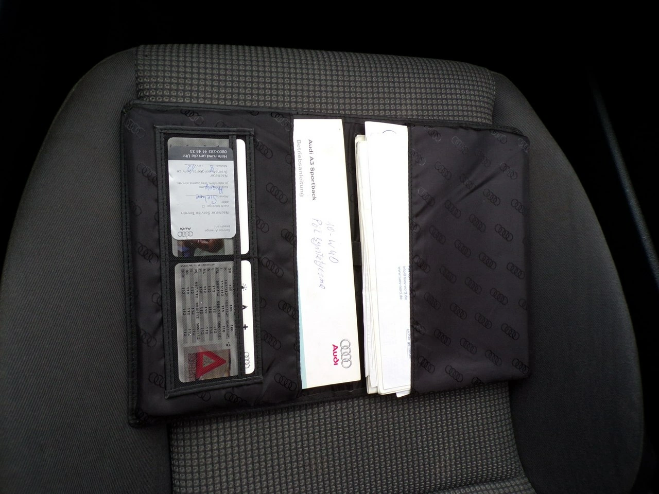 Renault Grand Scenic - Zdjęcie 19