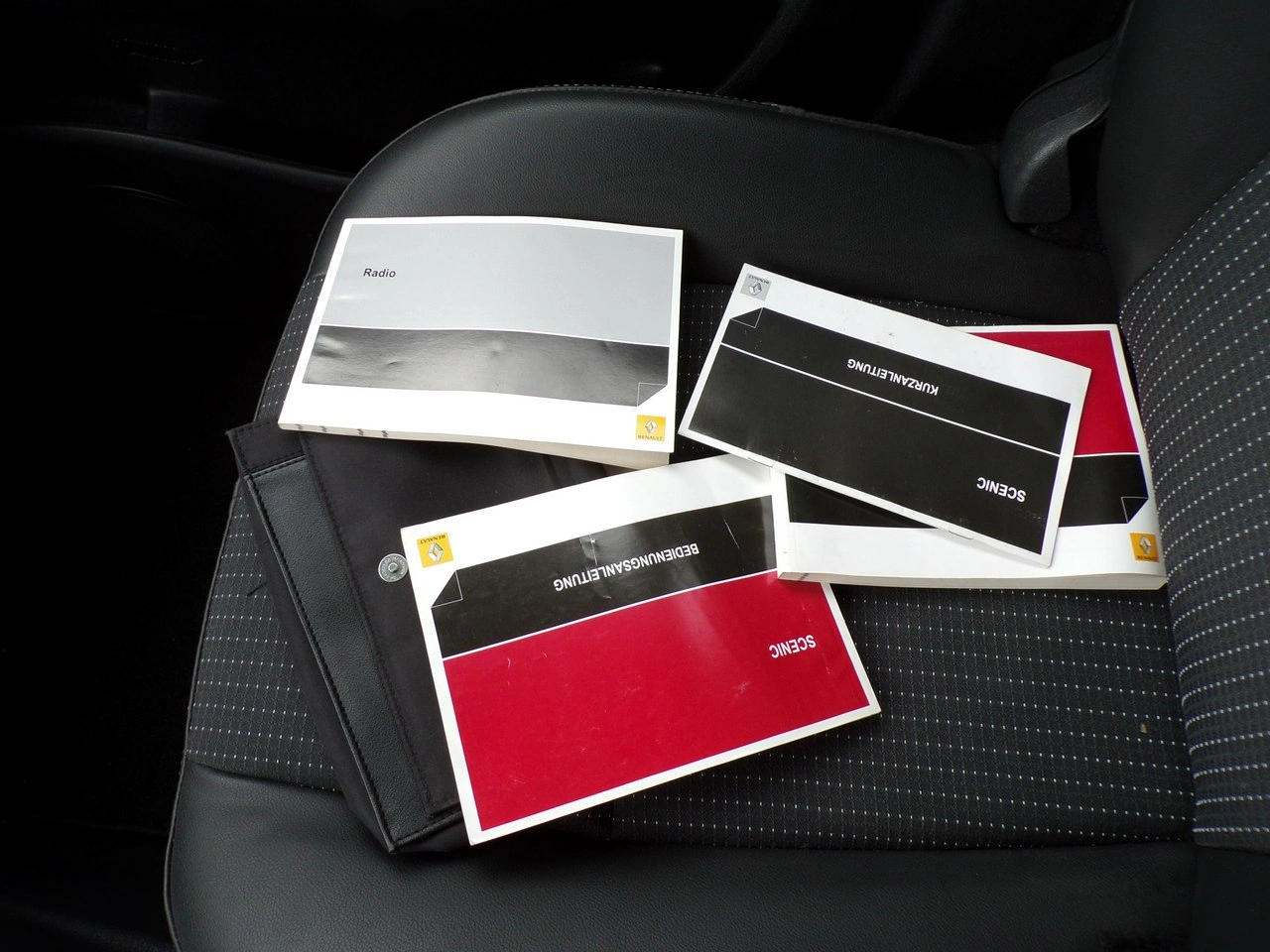 Renault Grand Scenic - Zdjęcie 20