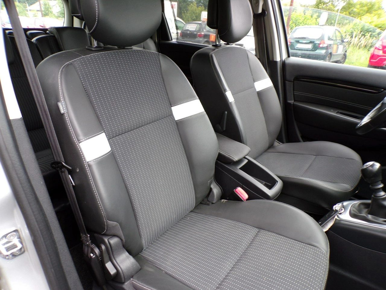 Renault Grand Scenic - Zdjęcie 34