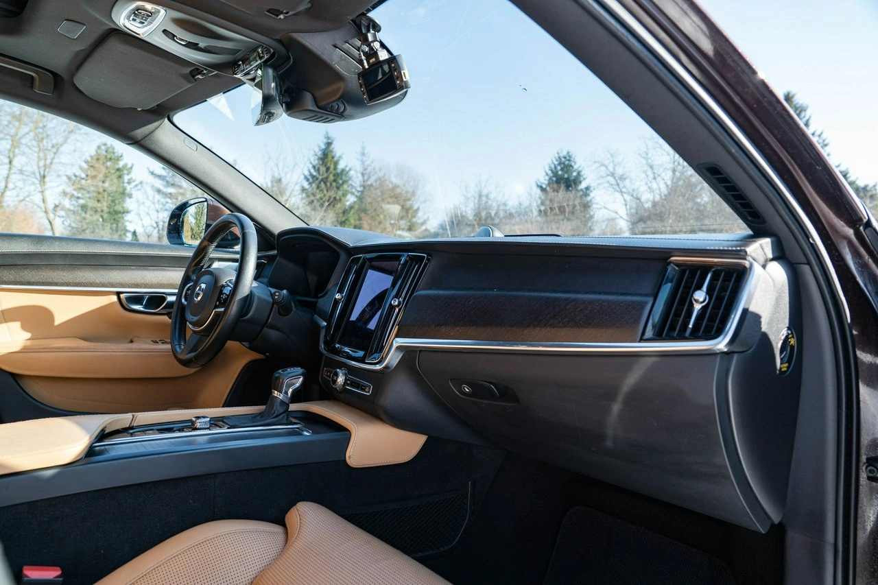 Volvo V90 Cross Country - Zdjęcie 20