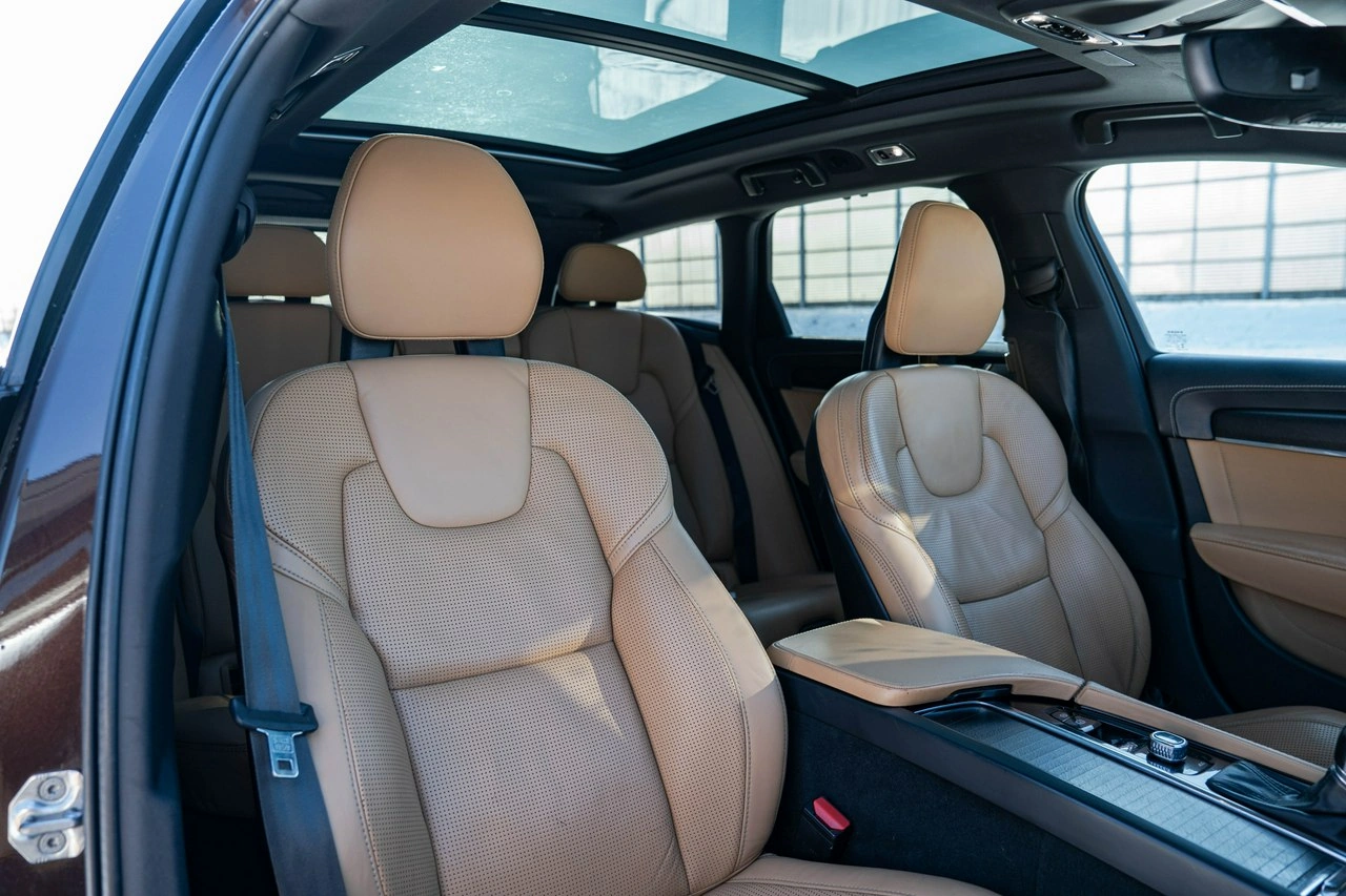 Volvo V90 Cross Country - Zdjęcie 25