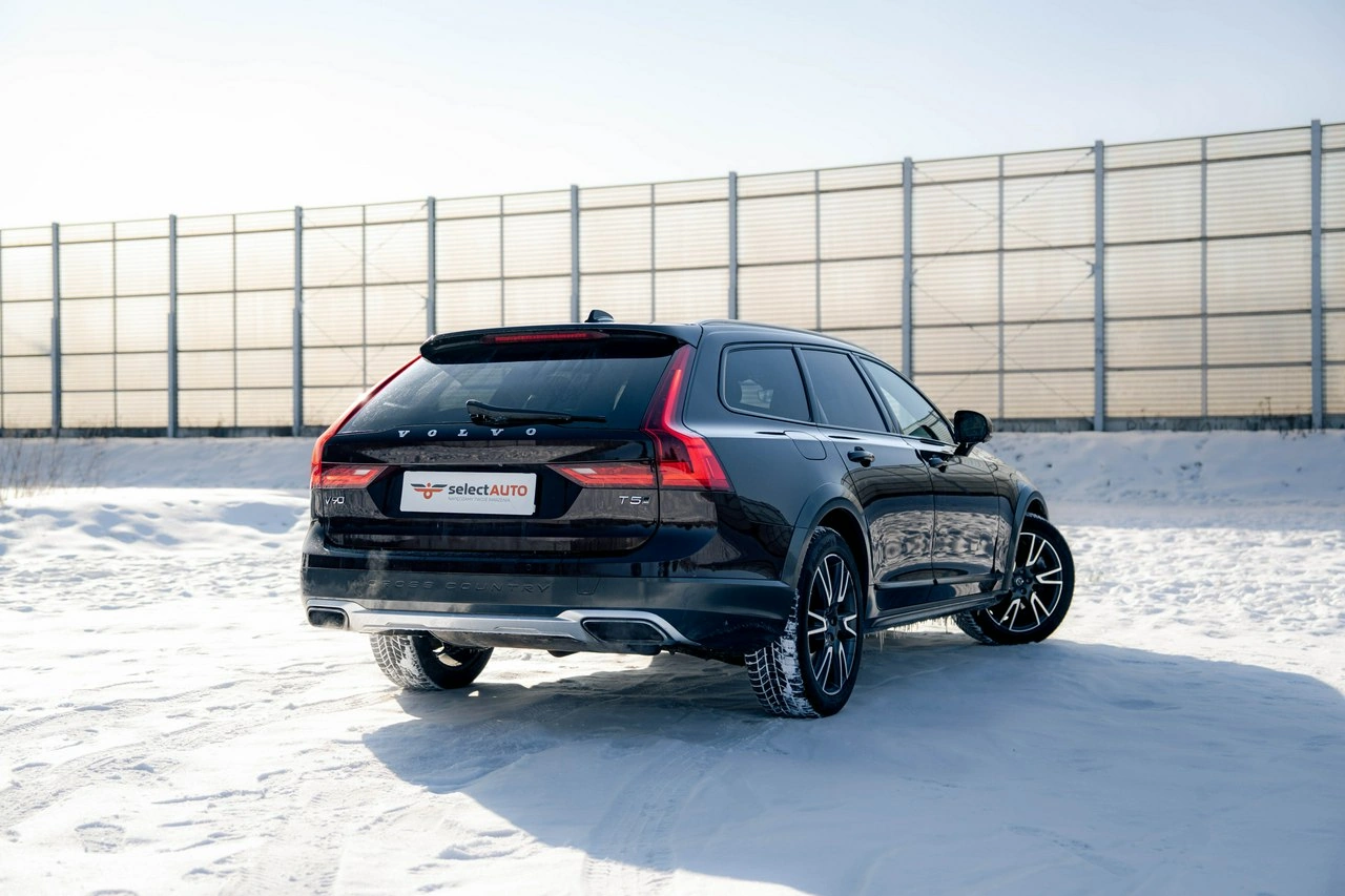 Volvo V90 Cross Country - Zdjęcie 5