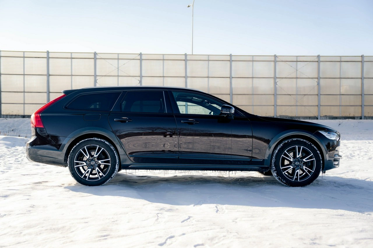 Volvo V90 Cross Country - Zdjęcie 8